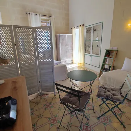 Pensionat Serene Respite Close To Rabat 3*